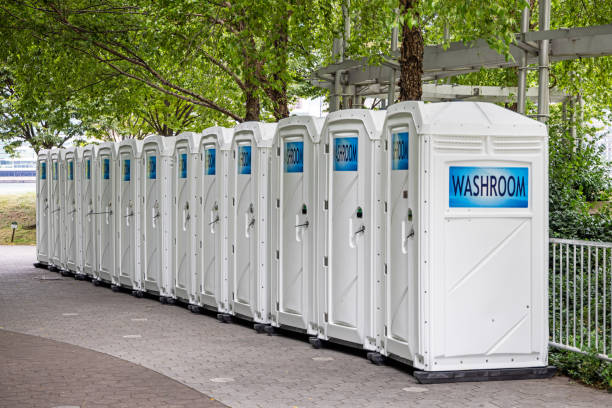 Portable Toilet Options We Offer in North Kingsville, OH