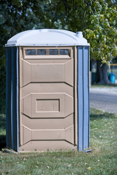 Porta potty rental for outdoor events in North Kingsville, OH